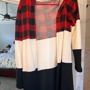 Stylish Red and Black Plaid Women's Sweater